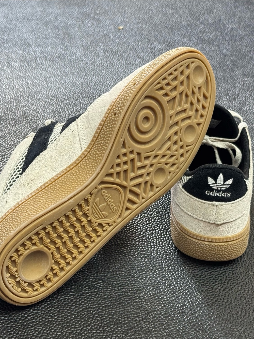Adidas Handball Spezial ST Off White Black & Cream - Picture 6 of 7